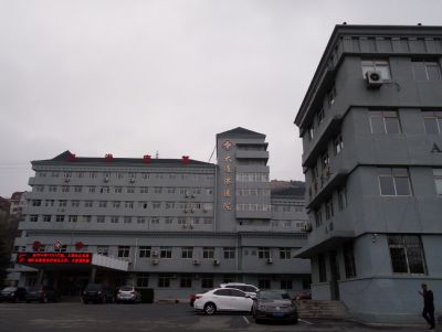 點擊查看詳細信息<br>標題：遼寧省大連港醫院直連供暖機組 閱讀次數：3706